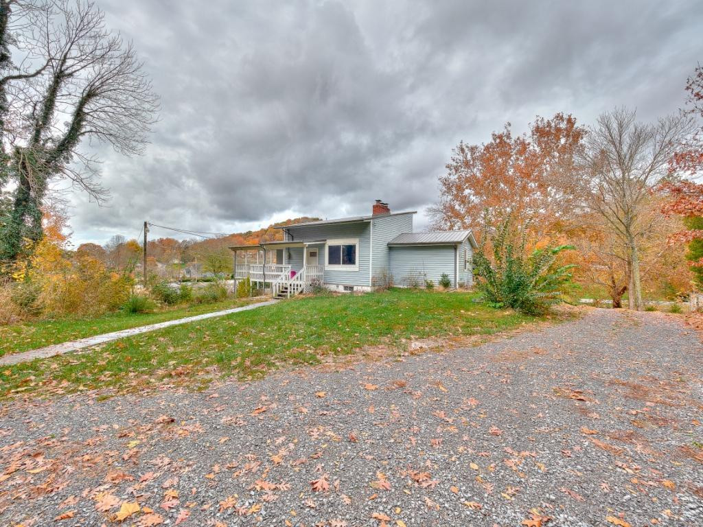 4141 Ridge Road Kingsport, TN 37660 - Photo 26 of 29 Photo 27