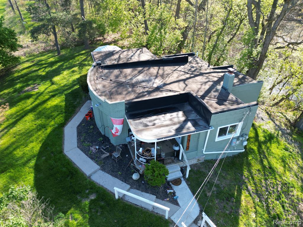 1298 East Highland Road Highland, MI 48356 - Photo 10 of 36 Gallery Image 10