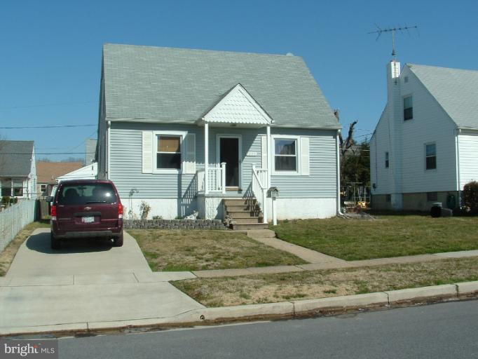 Exterior (Front)