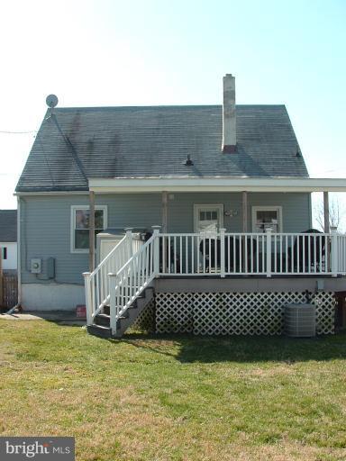 1609 Leslie Road Dundalk, MD 21222 - Photo 13 of 14 deck