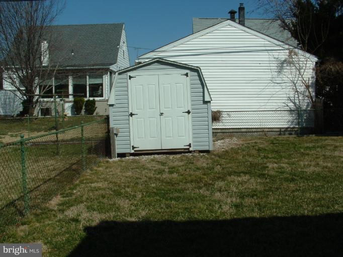 1609 Leslie Road Dundalk, MD 21222 - Photo 10 of 14 shed