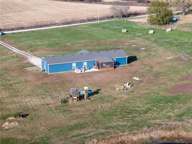 $540,000 | 39201 East 351st Street, Creighton, MO 64739