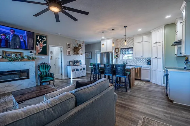 $540,000 | 39201 East 351st Street, Creighton, MO 64739