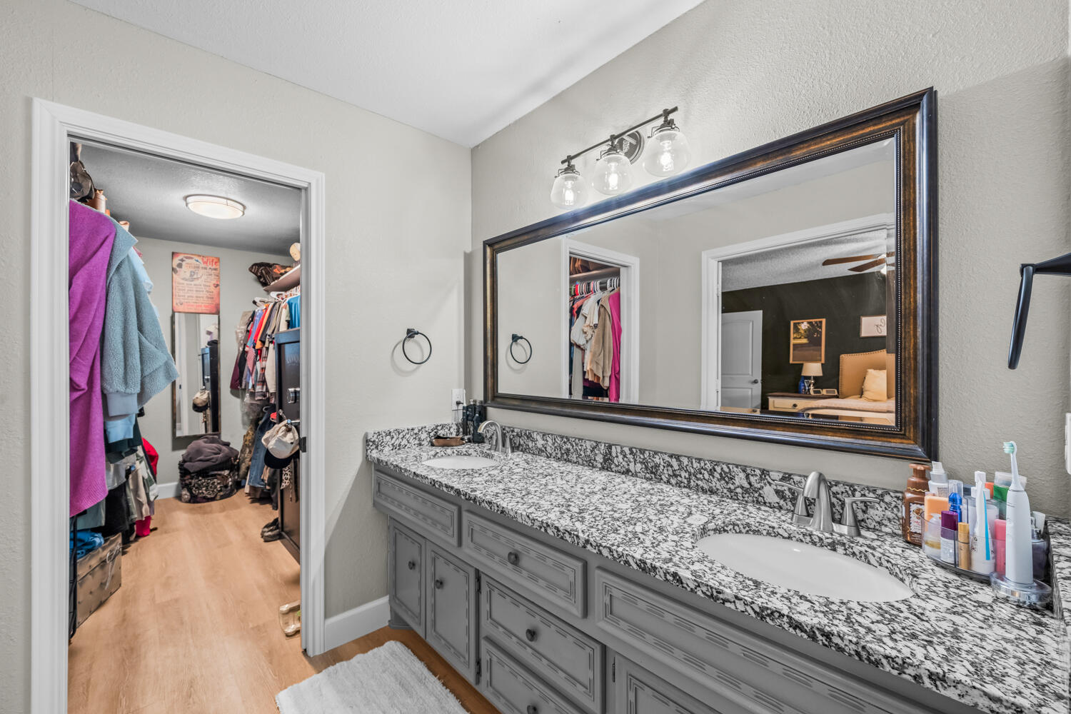 5402 89th Street Lubbock, TX 79424 - Photo 22 of 42 5402 89th St interiors blurred-5