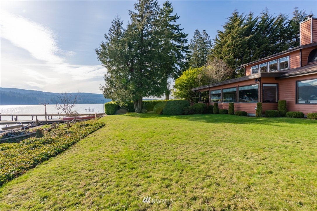 2643 North Shore Road Bellingham, WA 98226 - Photo 2 of 38 Gallery Image 2