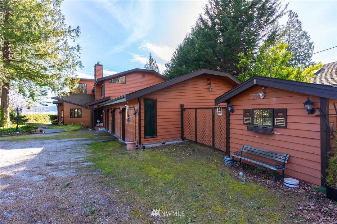 2643 North Shore Road Bellingham, WA 98226 - Photo 18 of 38 Gallery Image 18