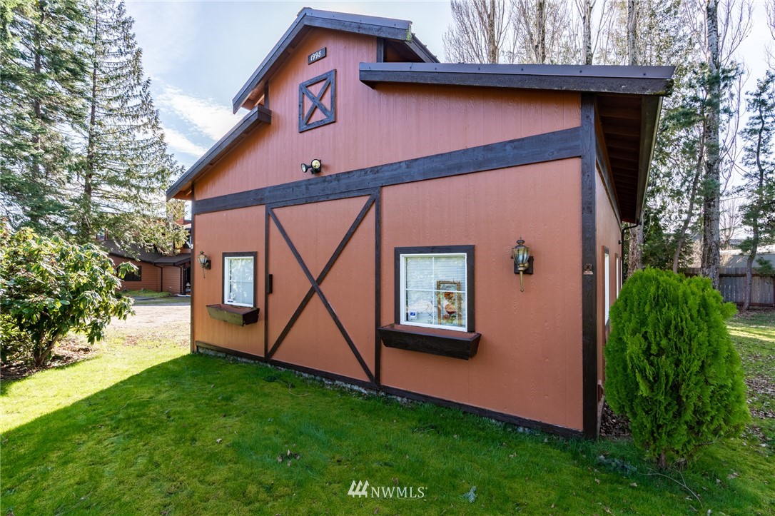 2643 North Shore Road Bellingham, WA 98226 - Photo 19 of 38 Gallery Image 19