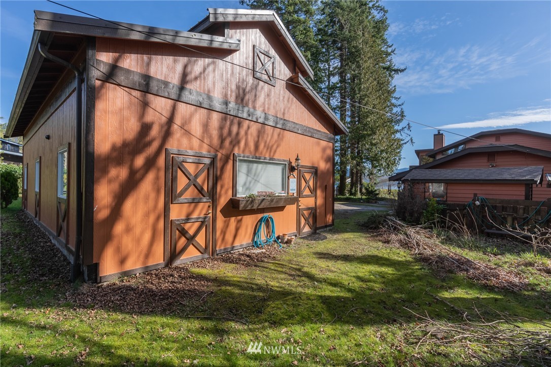 2643 North Shore Road Bellingham, WA 98226 - Photo 20 of 38 Gallery Image 20