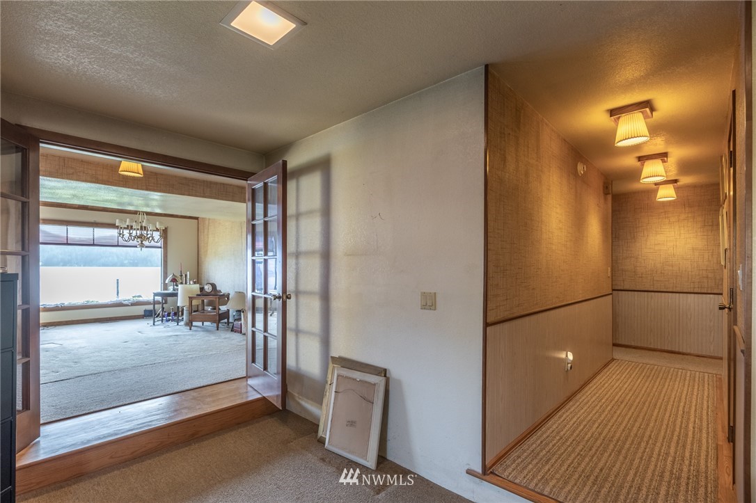 2643 North Shore Road Bellingham, WA 98226 - Photo 28 of 38 Gallery Image 28