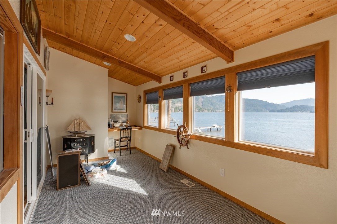 2643 North Shore Road Bellingham, WA 98226 - Photo 34 of 38 Gallery Image 34