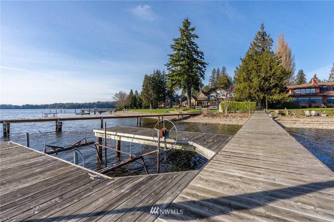 2643 North Shore Road Bellingham, WA 98226 - Photo 8 of 38 Gallery Image 8