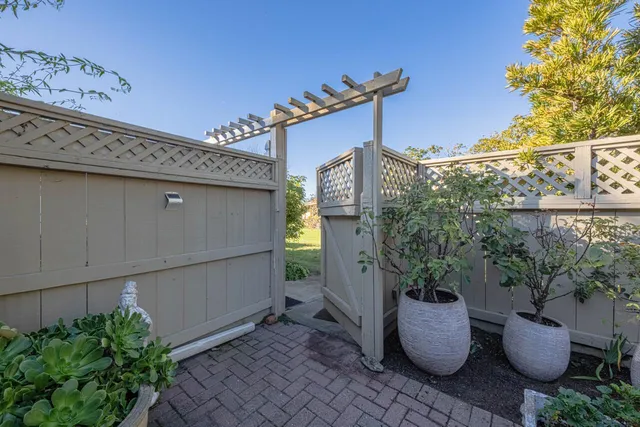 $835,000 | 80 Hacienda Carmel, Unit 80, Carmel, CA 93923