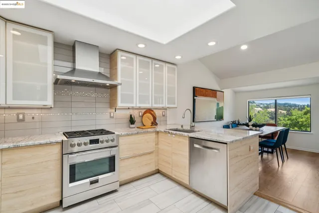 $975,000 | 6656 Charing Cross Road, Oakland, CA 94618