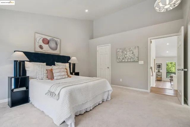 $975,000 | 6656 Charing Cross Road, Oakland, CA 94618