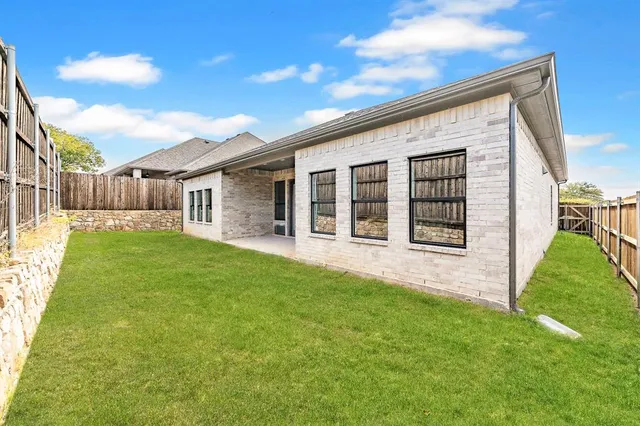 $499,000 | 6425 St George Court, North Richland Hills, TX 76180