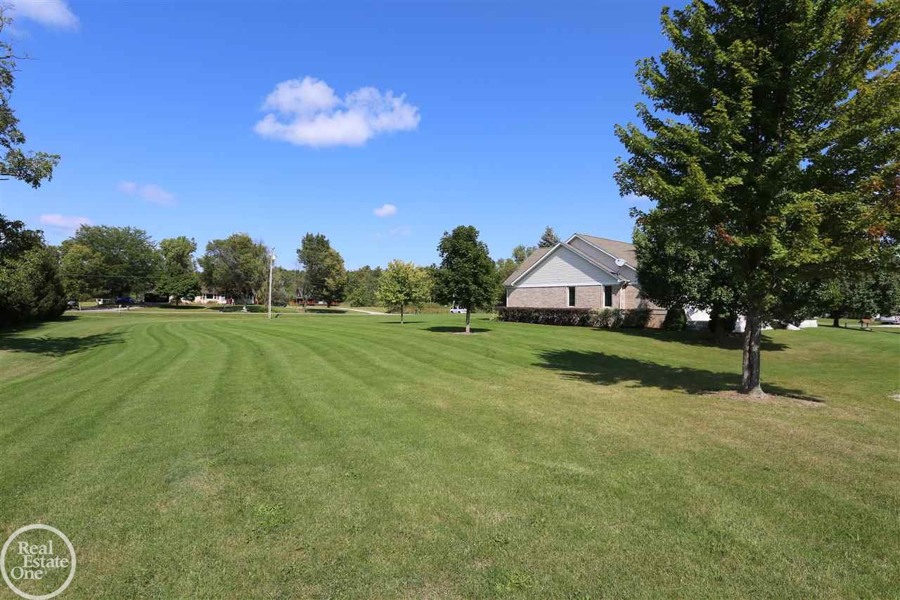 5955 Neuman Road St. Clair, MI 48079 - Photo 7 of 48