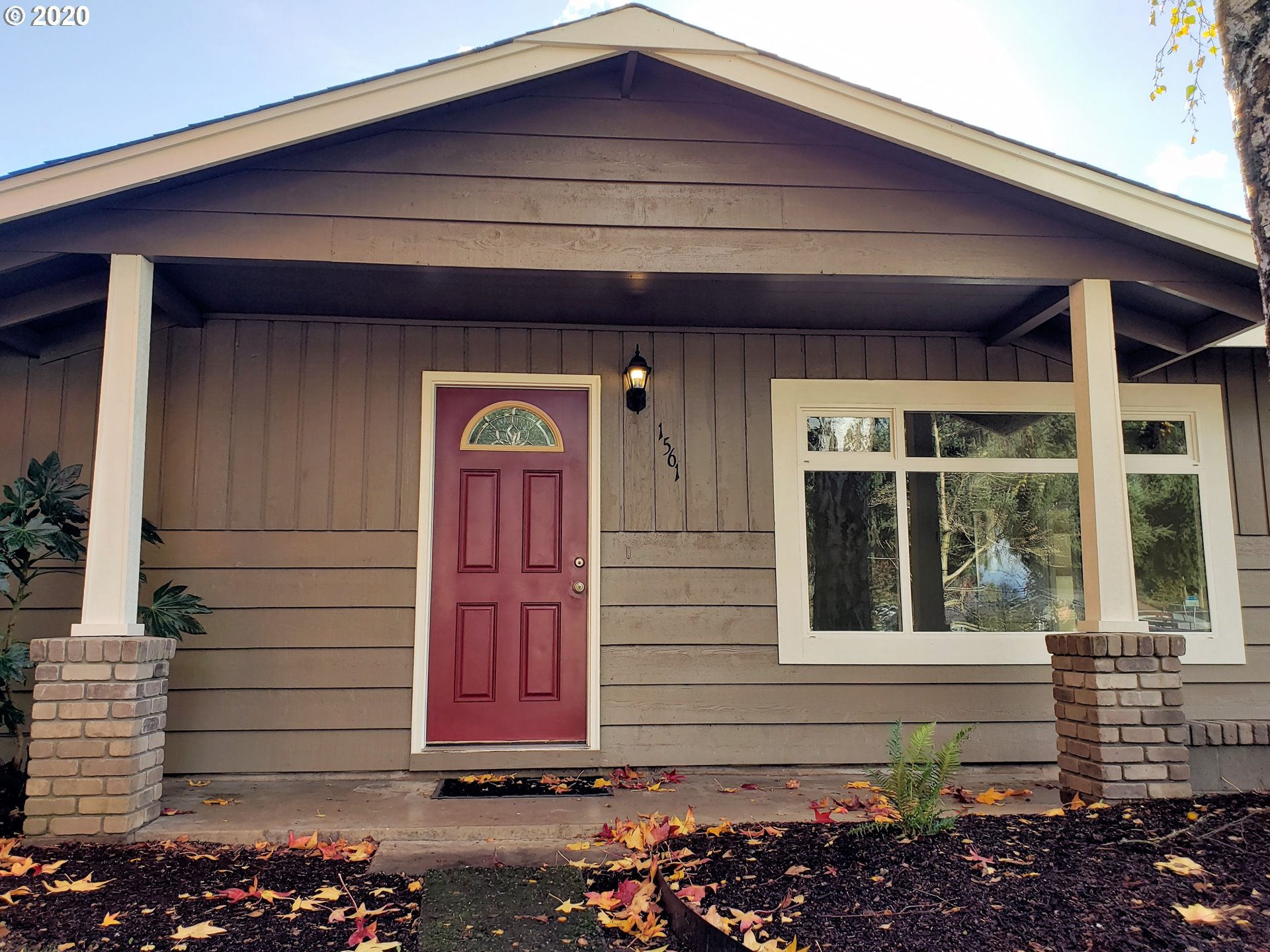 1561 Sequoia Avenue Springfield, OR 97477 - Photo 8 of 24