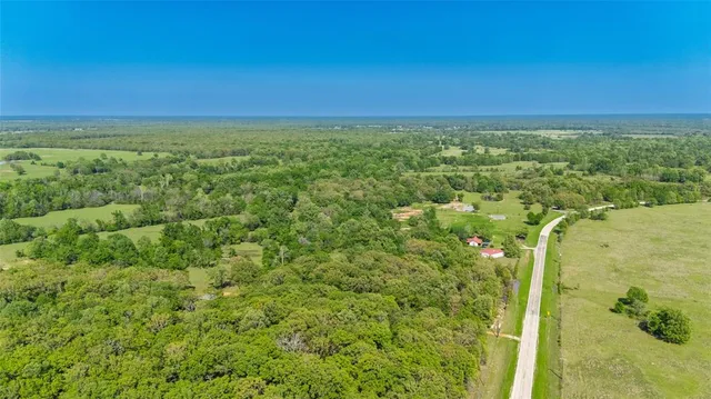 a view of a lake with houses