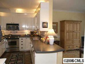856 Cherokee Road, Unit 856 Charlotte, NC 28207 - Photo 8 of 8 Gallery Image 8