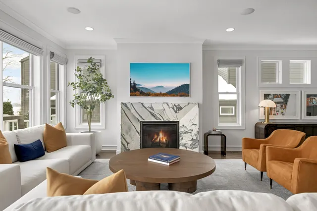 $4,500,000 | 2412 Lafayette Road, Minnetonka Beach, MN 55391