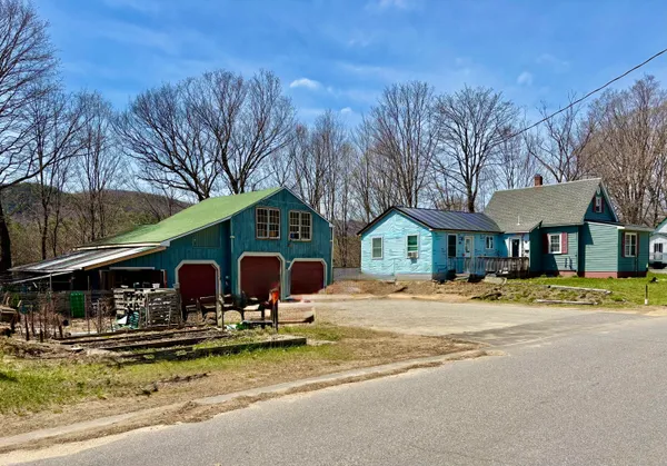 $245,000 | 97 Middle Avenue, Mexico, ME 04257