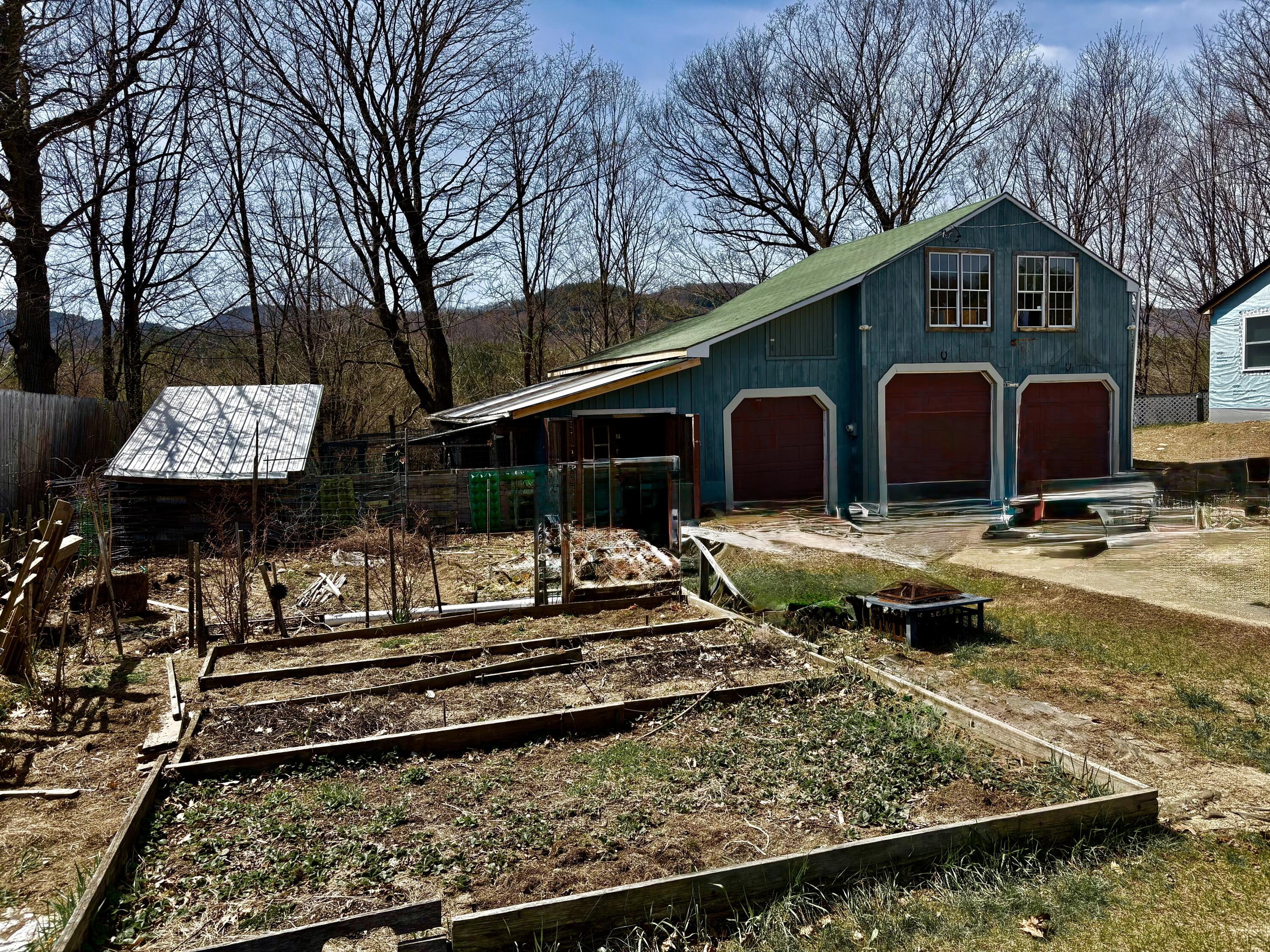 97 Middle Avenue Mexico, ME 04257 - Photo 2 of 37 IMG_8967