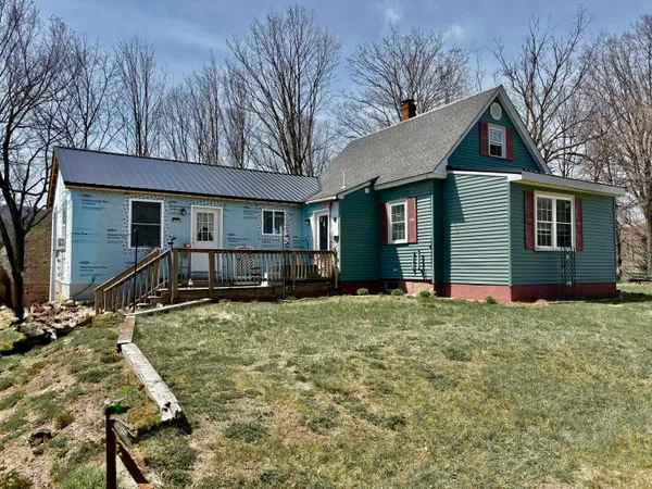 $245,000 | 97 Middle Avenue, Mexico, ME 04257