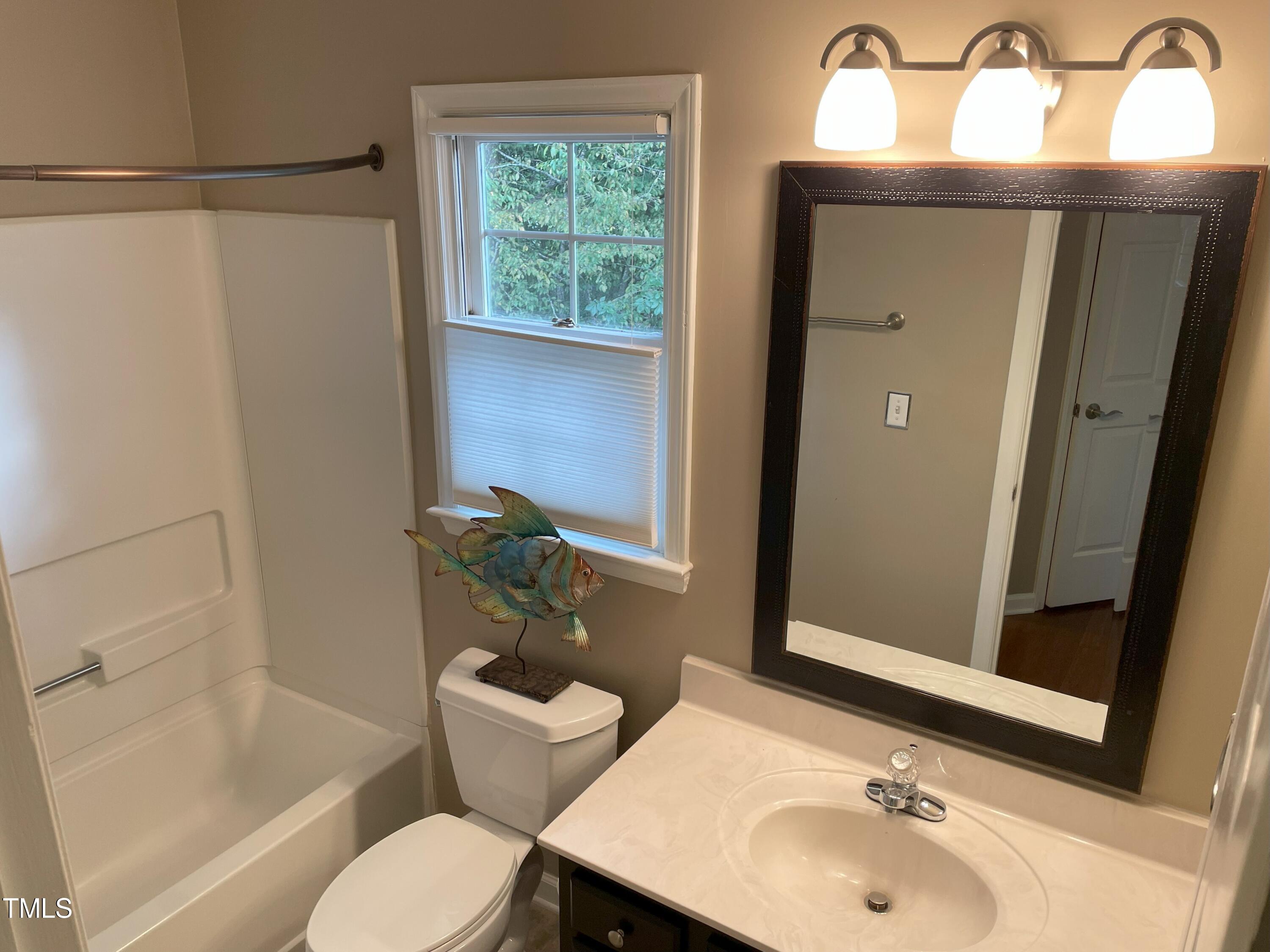 5433 Ingate Way Raleigh, NC 27613 - Photo 14 of 30 Second Bath