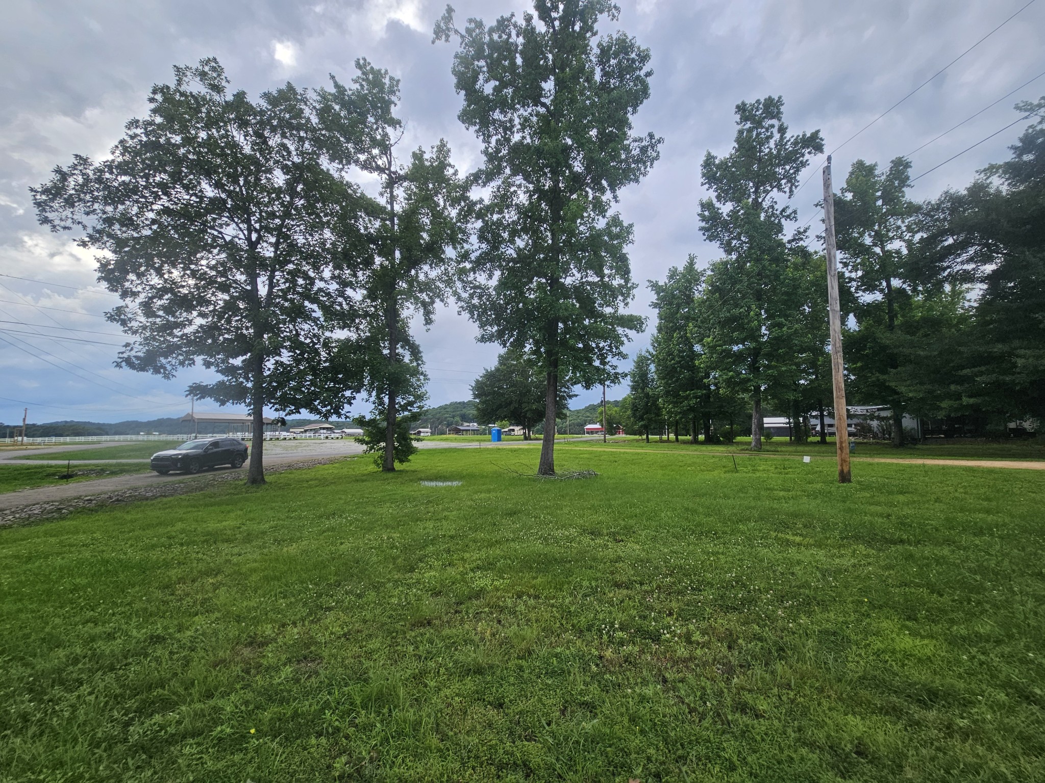 432 Duck Blind Road Clifton, TN 38425 - Photo 3 of 14