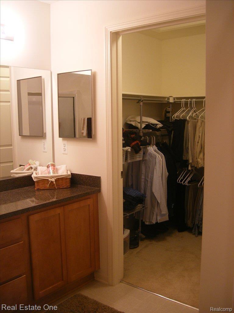 11878 Farmington Road, Unit 58 Livonia, MI 48150 - Photo 23 of 23 Master Walk In Closet