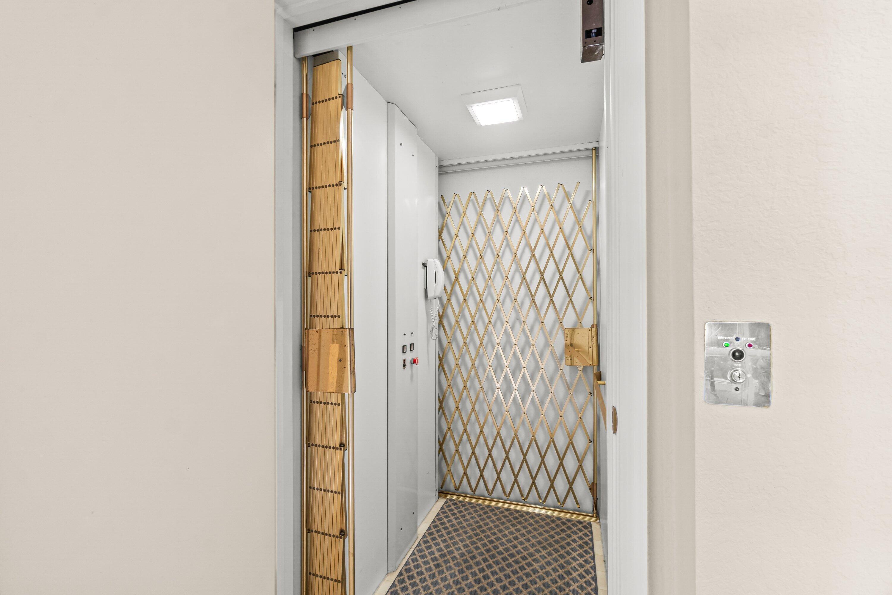 6229 Graycliff Drive, Unit D Boca Raton, FL 33496 - Photo 25 of 49 Elevator