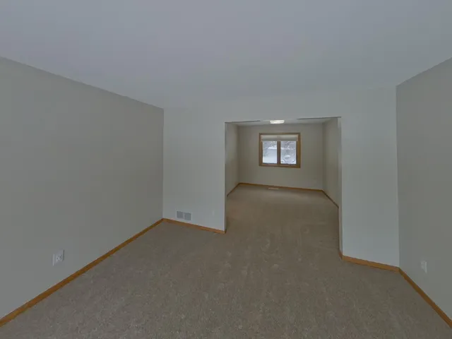 $2,749 | 2303 Leyland Circle, Woodbury, MN 55125