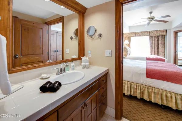 $260,000 | 242 East Meadow Drive, Unit 3029, Vail, CO 81657