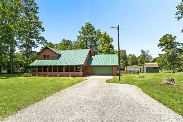 26294 Cloverland Road Lacombe, LA 70445 - Photo 2 of 31