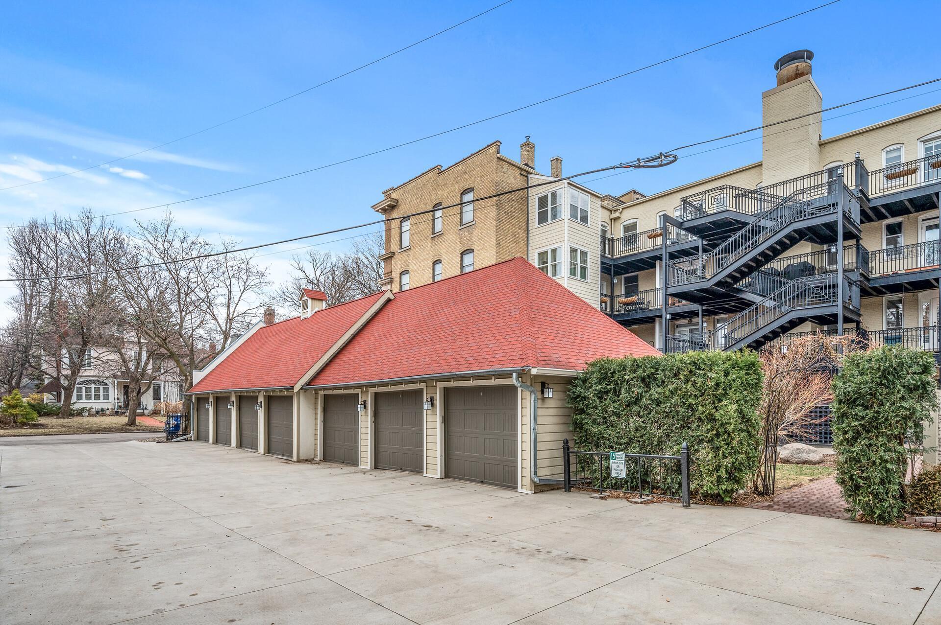 438 Portland Avenue, Unit 7 St. Paul, MN 55102 - Photo 55 of 60