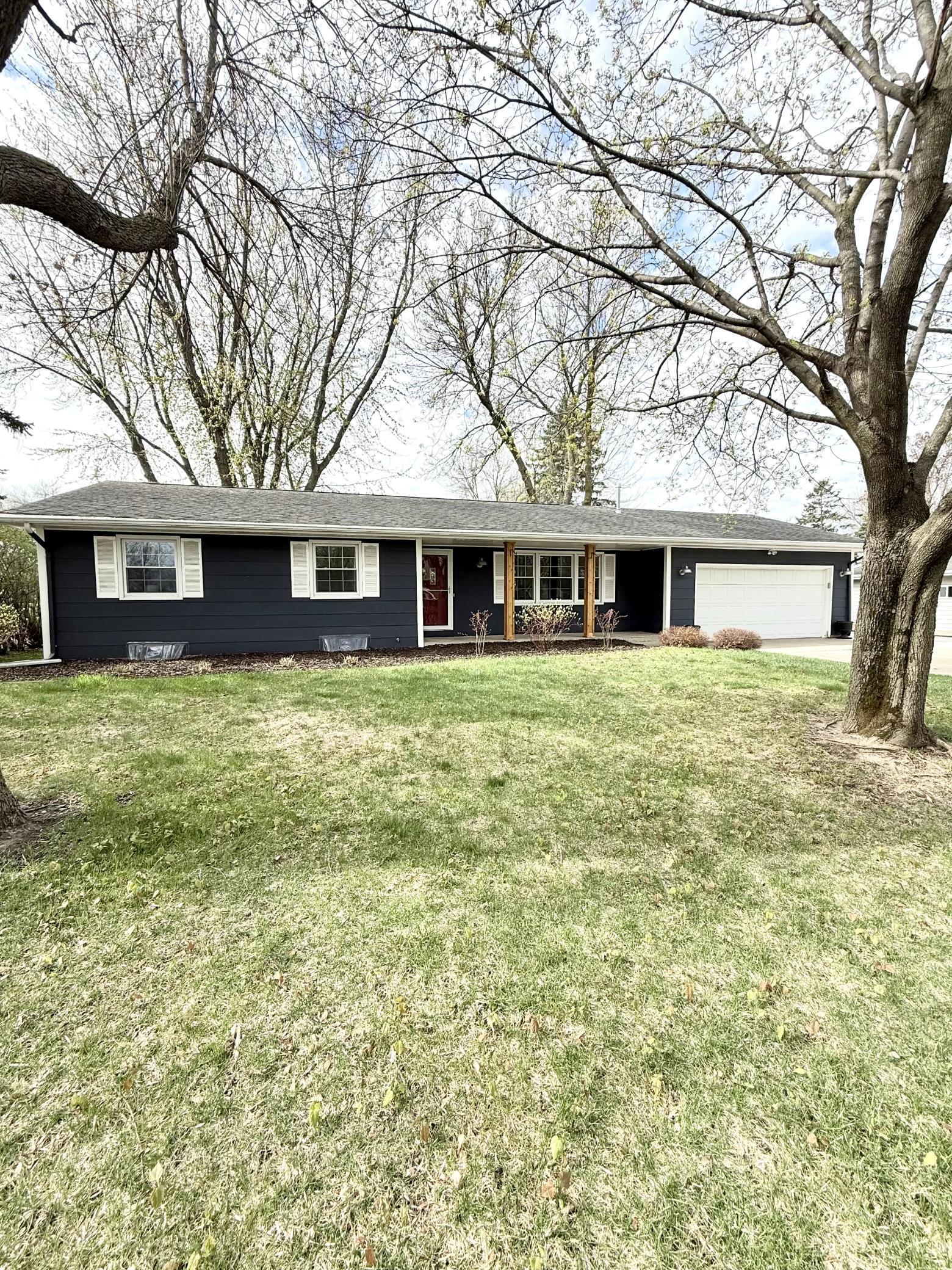 320 4th Street Northeast Mayer, MN 55360 - Photo 2 of 5