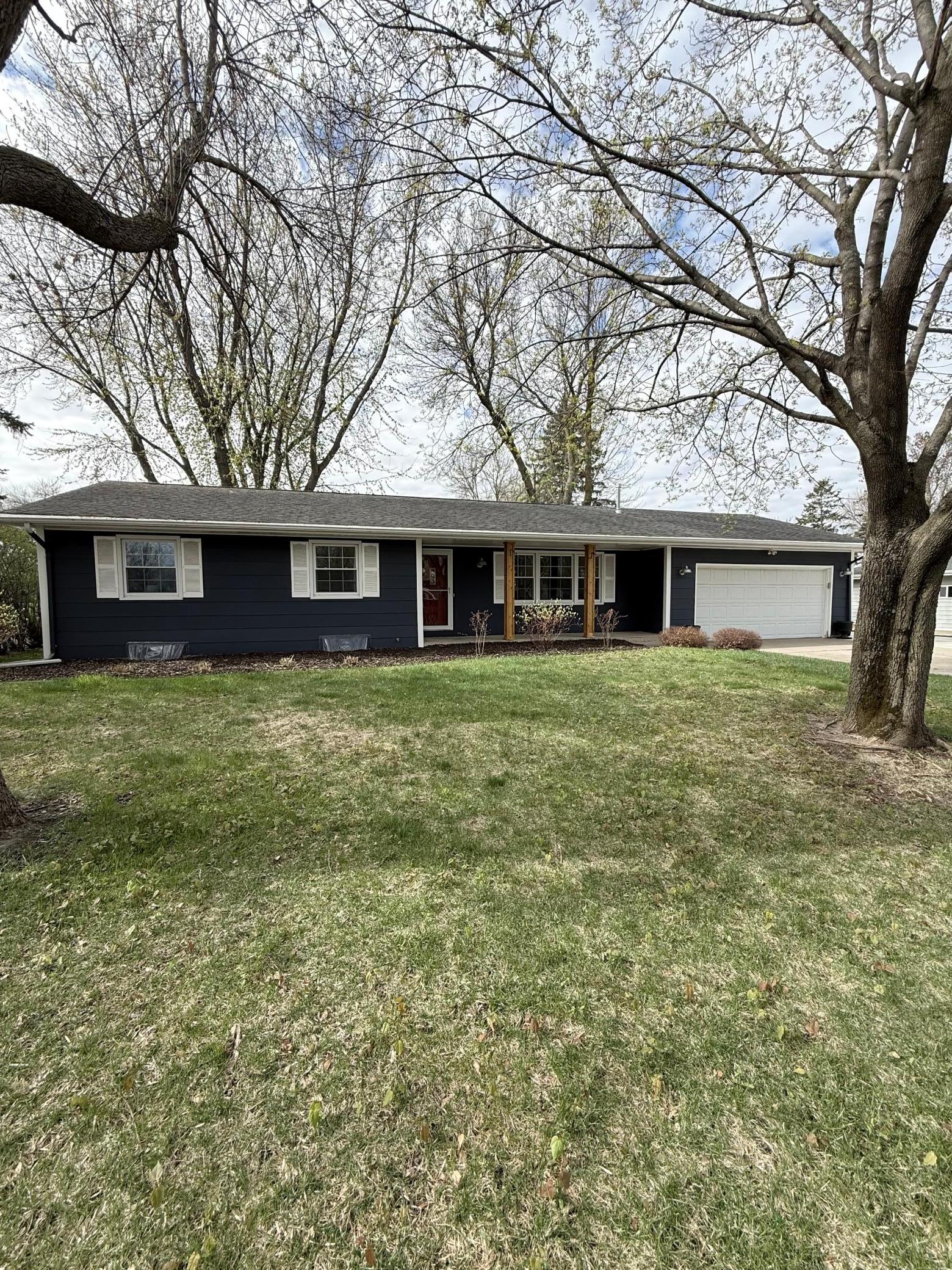 320 4th Street Northeast Mayer, MN 55360 - Photo 5 of 5