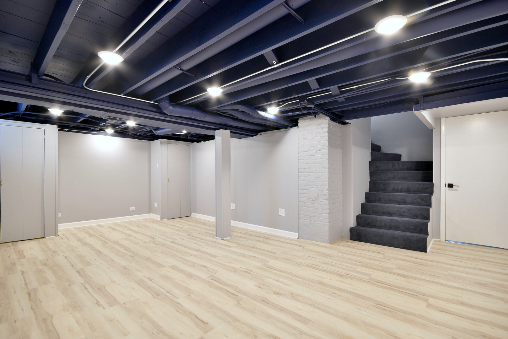 646 Spring Road Elmhurst, IL 60126 - Photo 16 of 17 a view of room