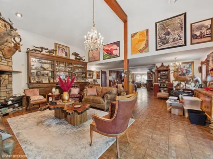 $799,995 | 724 South Plum Grove Road, Palatine, IL 60067