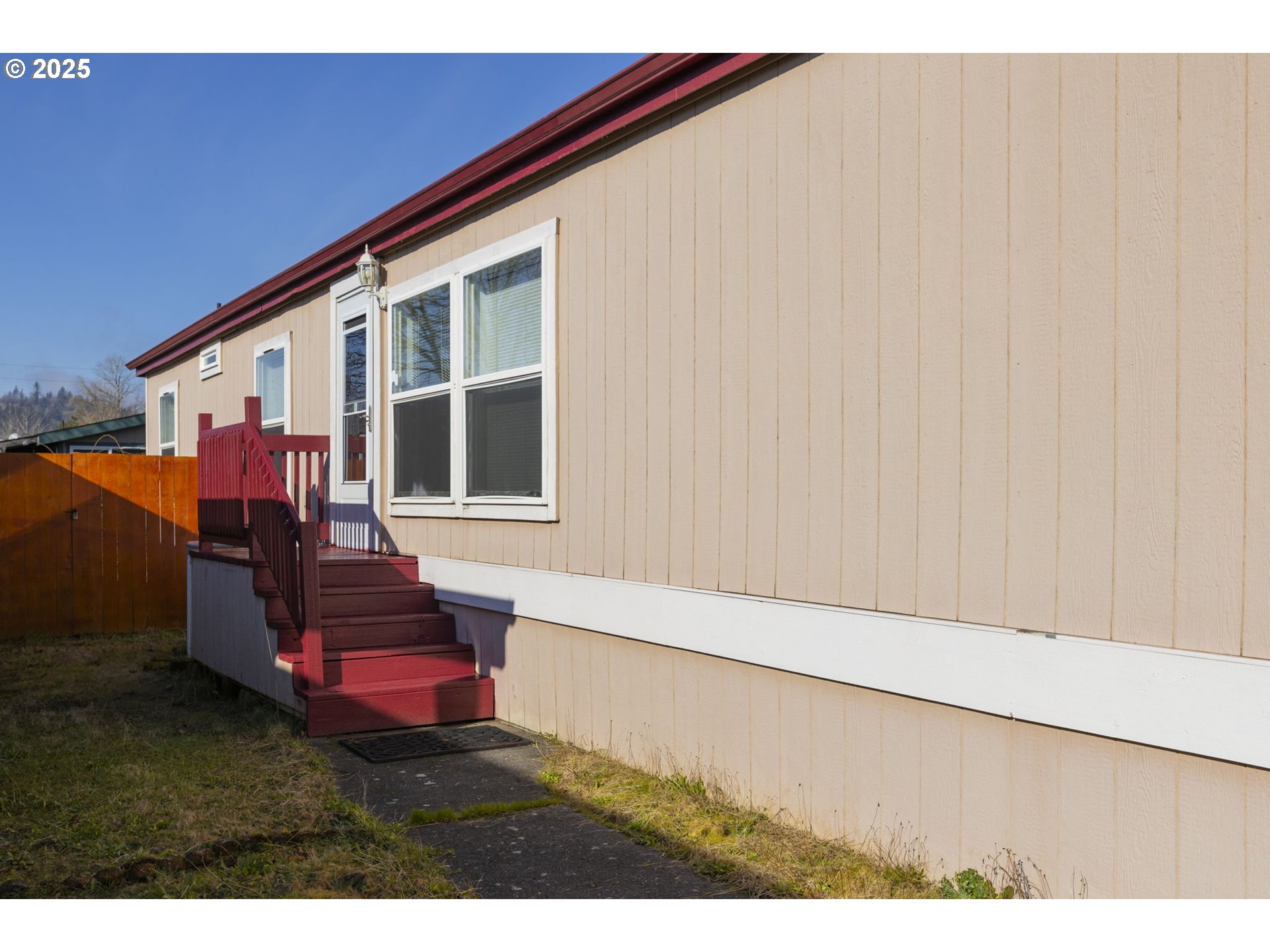 1949 Southeast Palmquist Road, Unit 80 Gresham, OR 97080 - Photo 32 of 35 a view of outdoor space and yard