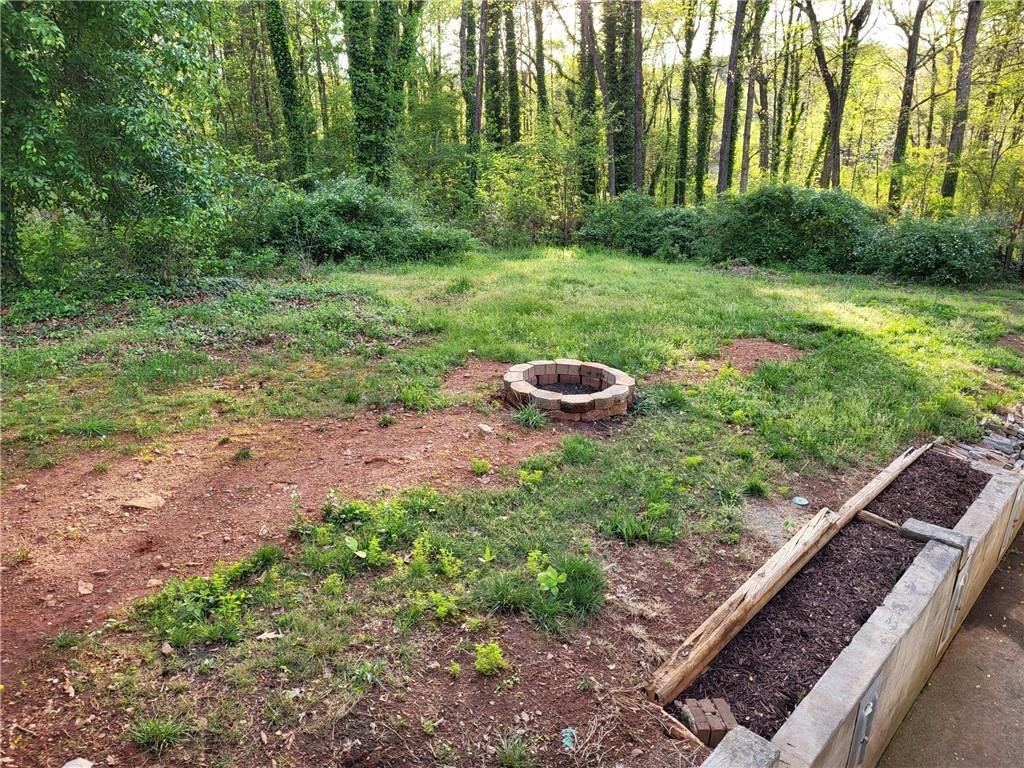 5027 Post Rd Court Stone Mountain, GA 30088 - Photo 2 of 31
