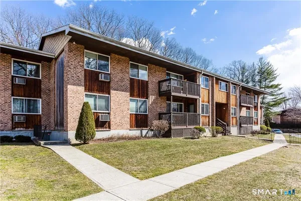 $247,000 | 333 Vincellette Street, Unit 149, Bridgeport, CT 06606