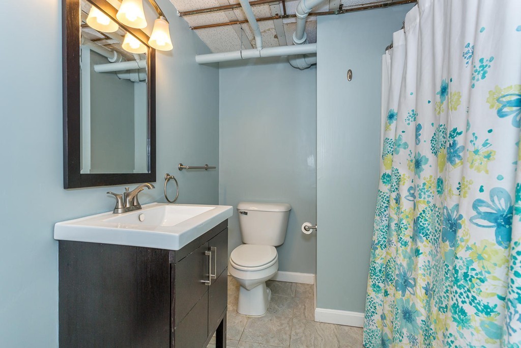 18 Roberts Road Canton, MA 02021 - Photo 16 of 19 Gallery Image 16