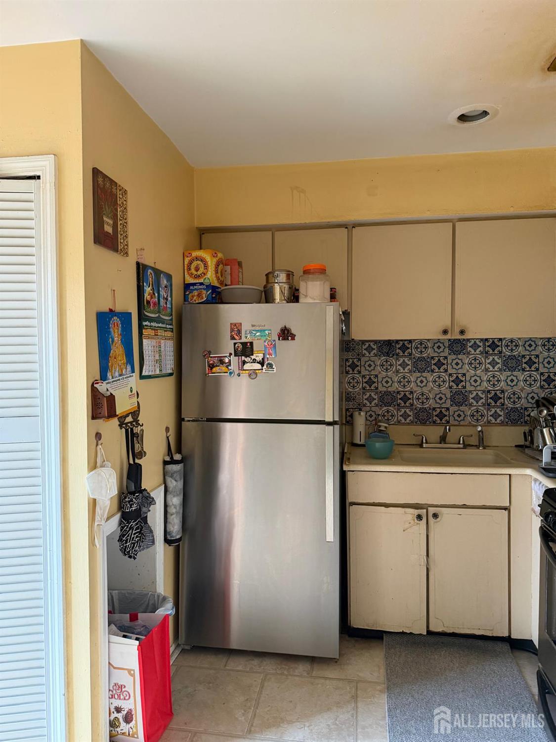 192 Evergreen Road, Unit 5A Edison, NJ 08837 - Photo 2 of 7