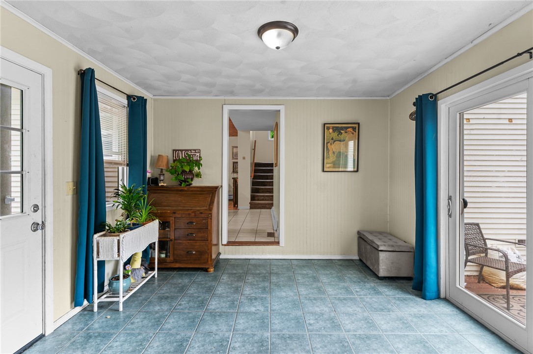 16 Spectacle Avenue Warwick, RI 02888 - Photo 27 of 35 Gallery Image 27