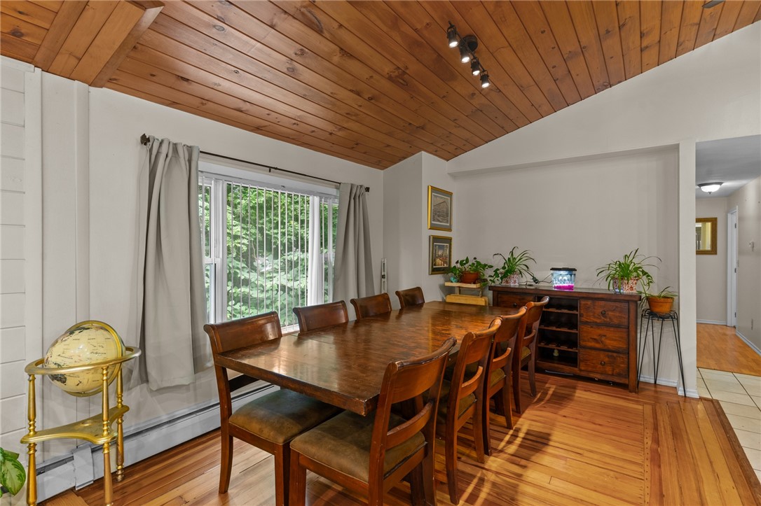 16 Spectacle Avenue Warwick, RI 02888 - Photo 9 of 35 Gallery Image 9