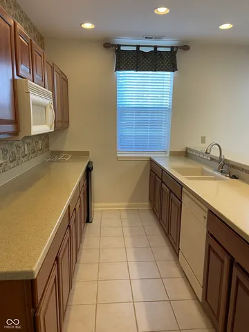 $2,450 | 1231 Greenwood Station Boulevard, Greenwood, IN 46143