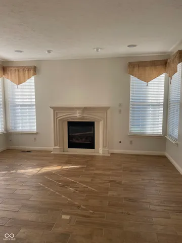 $2,450 | 1231 Greenwood Station Boulevard, Greenwood, IN 46143