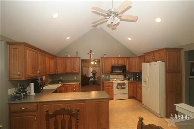 11606 St Joe Road Fort Wayne, IN 46835 - Photo 4 of 13