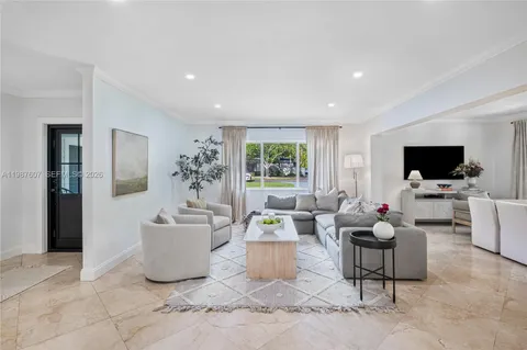 $2,850,000 | 10235 Southwest 58th Court, Pinecrest, FL 33156